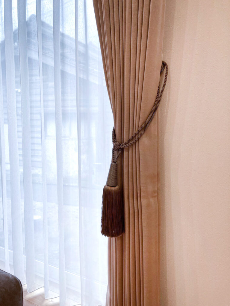 平屋リビングのナチュラルなインテリアコーディネート